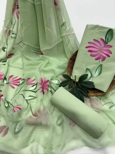 Hand-Painted Cotton Suit Set with Flowing Chiffon Dupatta